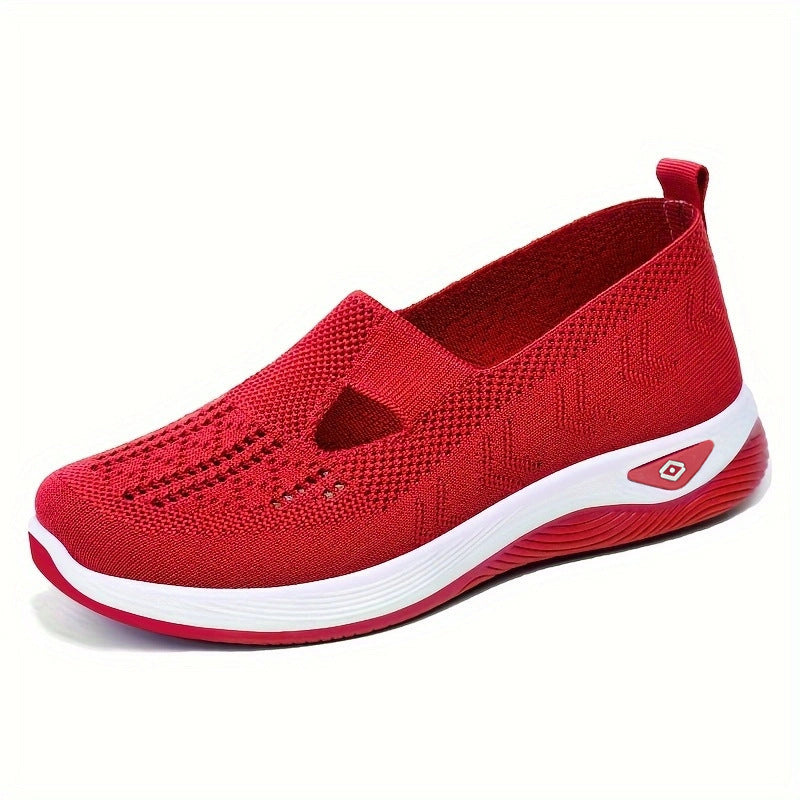 Soft-soled women's shoes that are comfortable and suitable for casual wear