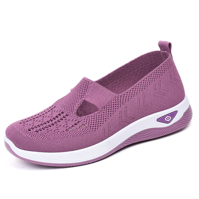 Soft-soled women's shoes that are comfortable and suitable for casual wear