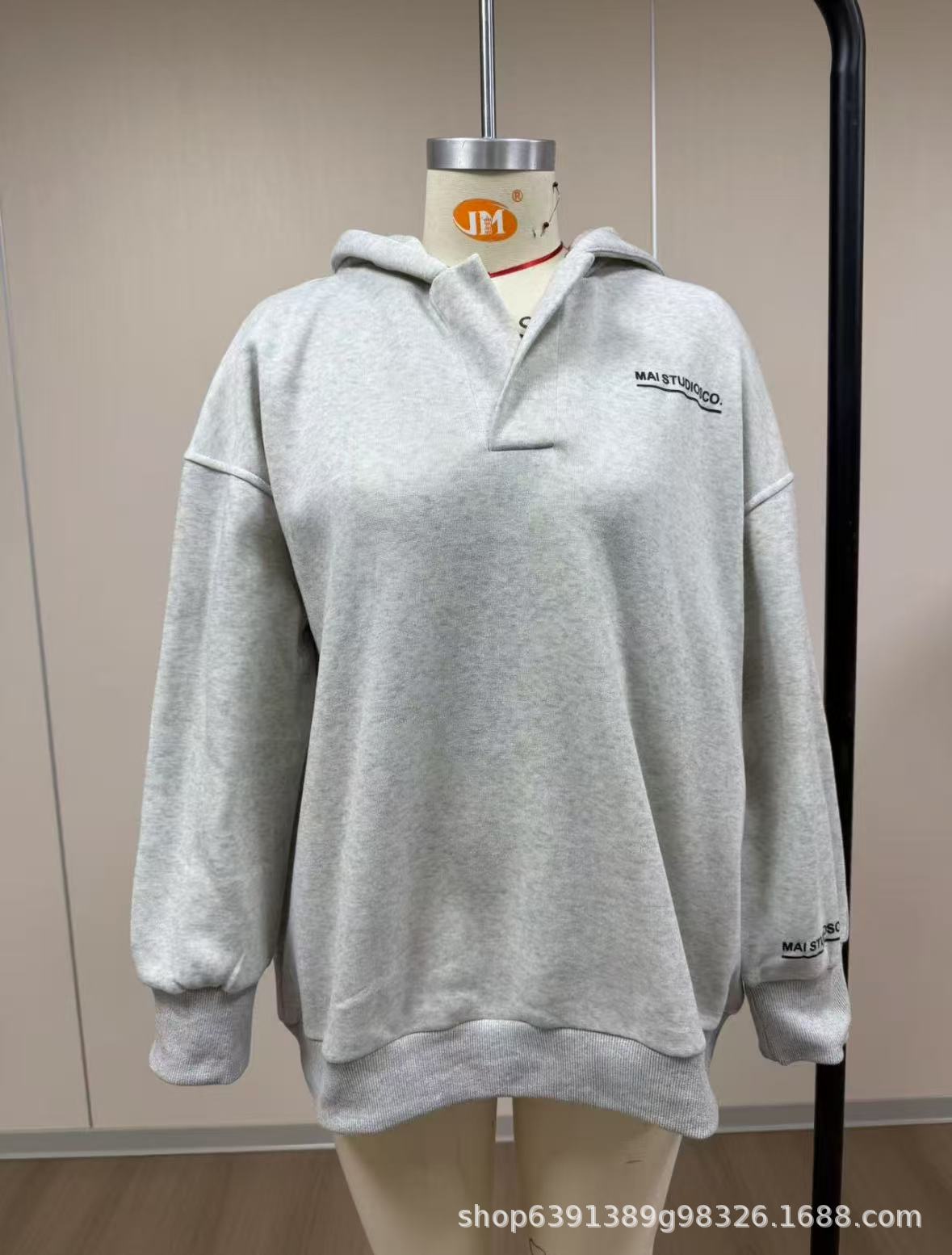 Thick-fabric hooded long-sleeved versatile hoodie